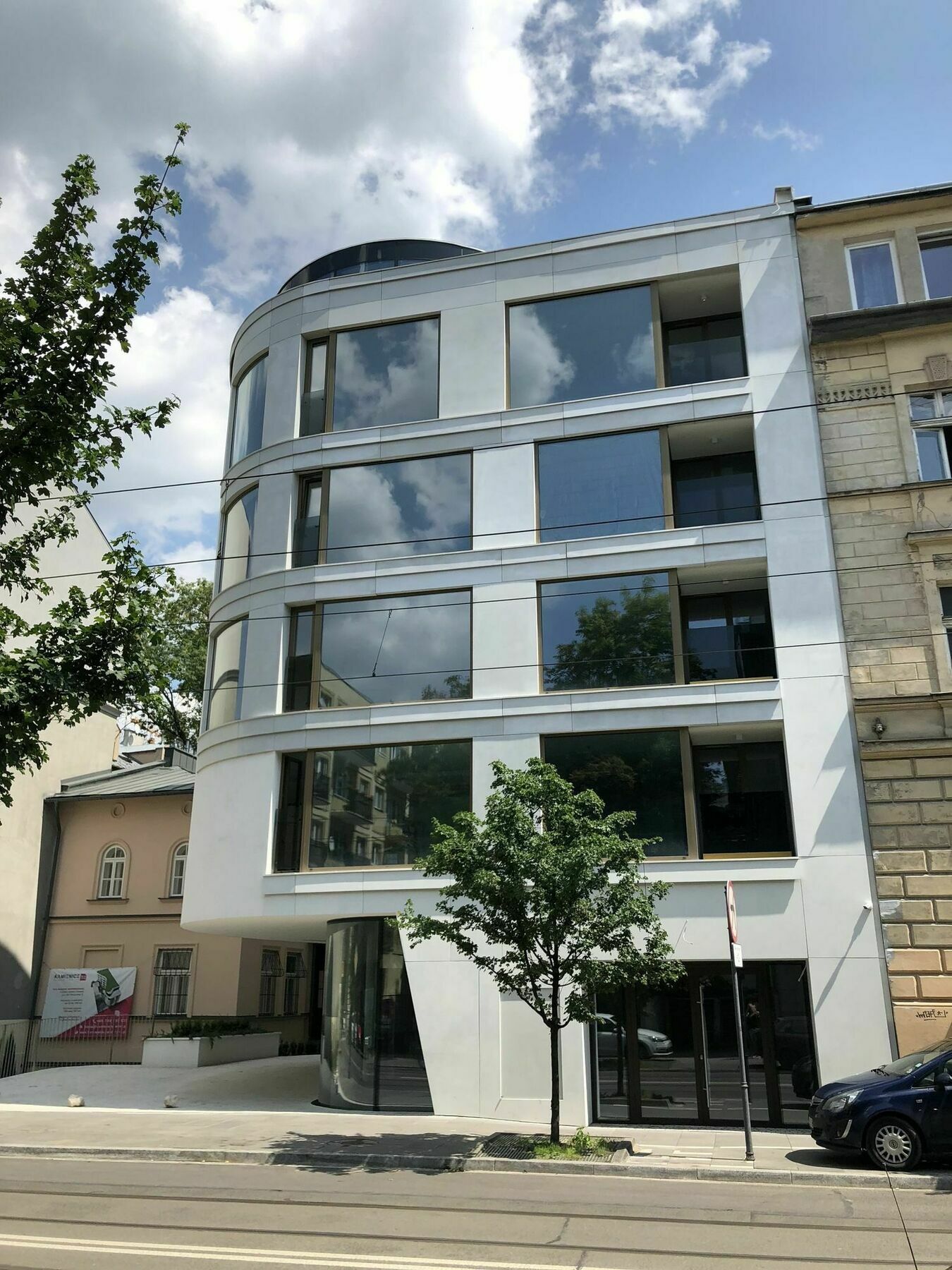 Apartament Of The Kings Piano